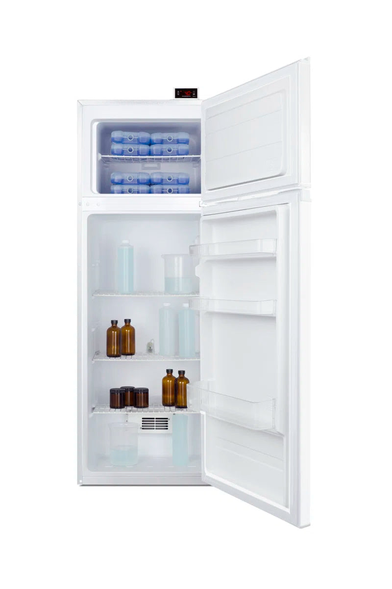22" 7 Cubic Feet Top Freezer Refrigerator with Water and Ice Dispenser
