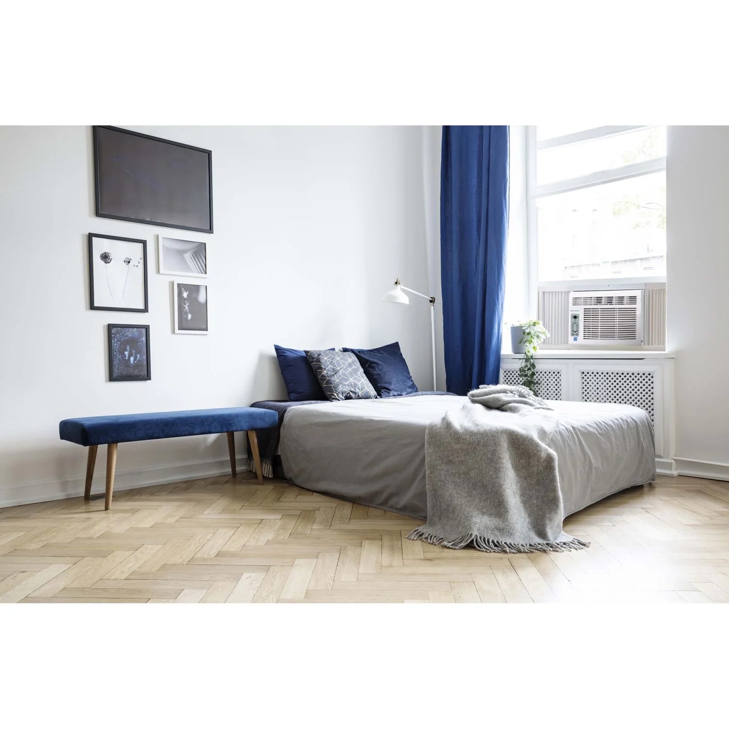 8,000 BTU 350 Sq. Ft 115-Volt Window Air Conditioner, White, KSTAW08BE